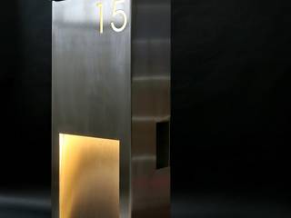 Edelstahl Briefkasten, Metall & Gestaltung Dipl. Designer (FH) Peter Schmitz Metall & Gestaltung Dipl. Designer (FH) Peter Schmitz Modern style doors