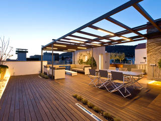 Terraza en Barcelona, Garden Center Conillas S.L Garden Center Conillas S.L モダンデザインの テラス 木 木目調