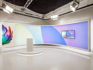 UPC TV Studio, destilat Design Studio GmbH destilat Design Studio GmbH 상업공간