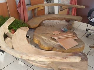 REESTAURACION MUEBLE RUSTICO TERRAZA, COOLDESIGN SPA COOLDESIGN SPA Rustic style balcony, porch & terrace Wood Wood effect