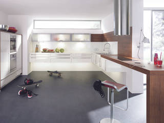 AlboxEURODECOR & AlboxGLOSS, albox albox Cucina moderna Legno Effetto legno