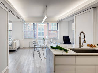 Murray Hill Remodel, New York City, Lilian H. Weinreich Architects Lilian H. Weinreich Architects Ruang Makan Modern White