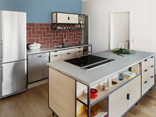 Kitchen 03, Happyhomes Happyhomes Nhà bếp phong cách công nghiệp