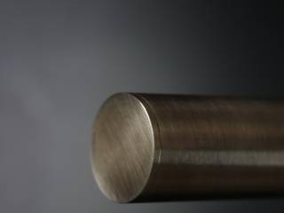 Handlauf aus Bronze, Metall & Gestaltung Dipl. Designer (FH) Peter Schmitz Metall & Gestaltung Dipl. Designer (FH) Peter Schmitz Modern style doors