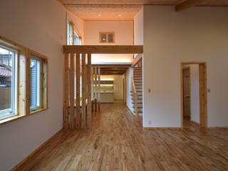 Nagoya S House, 木の家株式会社 木の家株式会社 Moderne Häuser Holz Weiß