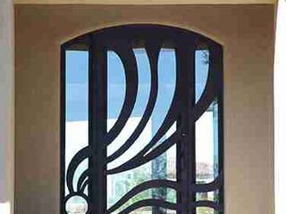 puerta de hierro, comprar en bali comprar en bali Minimalist style doors Iron/Steel Black