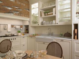 Recuperando el valor de lo antiguo, hoy, DEULONDER arquitectura domestica DEULONDER arquitectura domestica Classic style kitchen