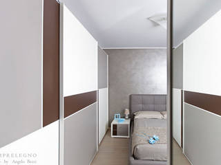 Camera matrimoniale arredata su misura con mobili di design Made in Italy, Semprelegno Semprelegno Modern style bedroom
