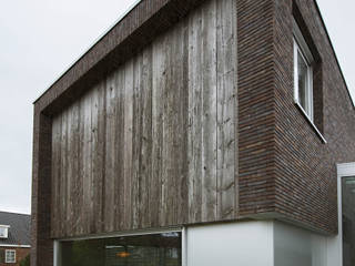 Landrover huis, Lab32 architecten Lab32 architecten Modern Houses Stone