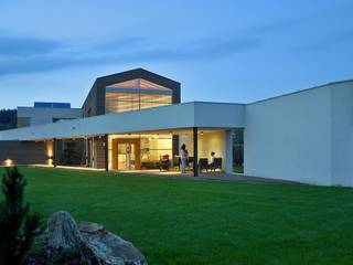 JAS HOUSE, BECZAK / BECZAK / ARCHITEKCI BECZAK / BECZAK / ARCHITEKCI モダンな 家