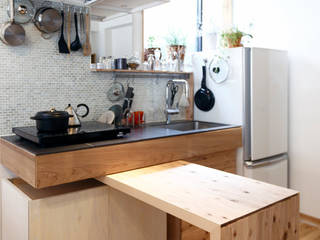 代々木のオーダーメイドショップ[櫻明堂] DIY Compact Kitchen, VOLO VOLO Kitchen Tiles Wood effect Bench tops