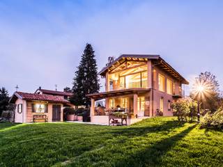 Casa di Campagna, UAU un'architettura unica UAU un'architettura unica Casas de estilo colonial