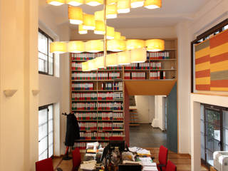 Ufficio in Loft, Gaia Brunello | in-photo Gaia Brunello | in-photo Commercial spaces Gỗ Wood effect