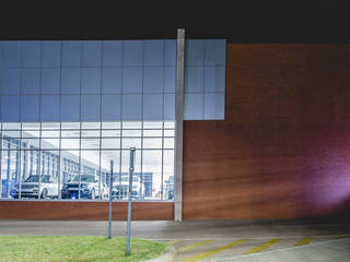Jaguar Landrover, Swart & Associates Architects Swart & Associates Architects Commercial spaces