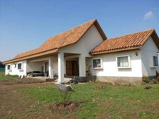 Casa Diaz, Talagante., Toledo estudio Arquitectos Toledo estudio Arquitectos Nhà phong cách đồng quê