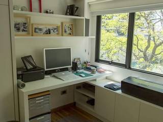 ​NUEVO #PROYECTO: HOME-OFFICE + CUARTO DE HUÉSPEDES, MinBai MinBai Study/office Wood White