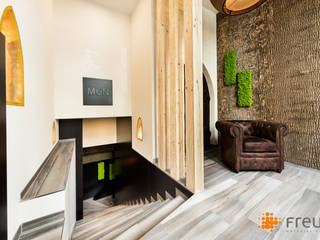 NATURE, Freund GmbH Freund GmbH Paredes y pisos de estilo rústico Madera Acabado en madera