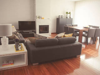 Sunny Grey - apartamento Miramar, Perfect Home Interiors Perfect Home Interiors Moderne Wohnzimmer Grau