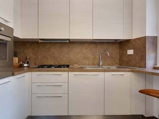 Ristrutturazione appartamento Roma, Prenestino, Facile Ristrutturare Facile Ristrutturare Modern kitchen