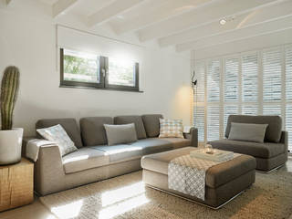 Duynvoet Schoorl nr. 05, Hinabaay Interior & Design Hinabaay Interior & Design Ruang Keluarga Modern