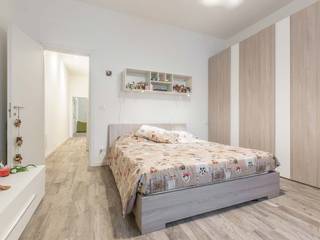 Ristrutturazione appartamento Bologna, Massarenti, Facile Ristrutturare Facile Ristrutturare Industrial style bedroom