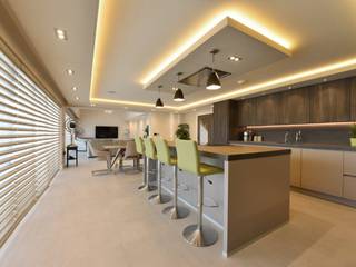 Mr and Mrs Rose's Kitchen, Diane Berry Kitchens Diane Berry Kitchens Modern Kitchen