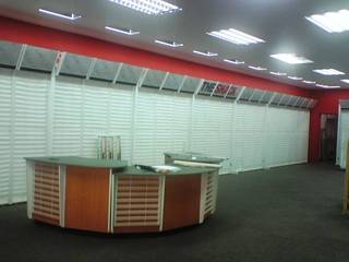 TIENDAS RadioShack COLOMBIA, bdlconceptstudio bdlconceptstudio Espaços comerciais