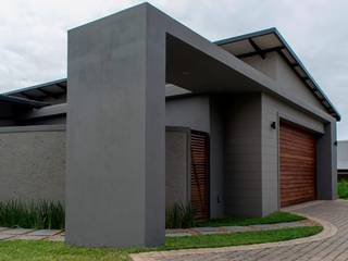 Modern family home in the heart of Simbithi Eco Estate, CA Architects CA Architects منازل