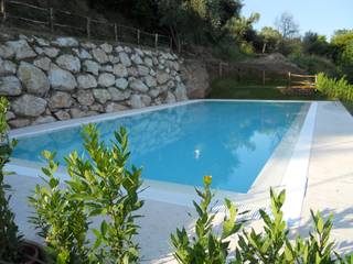 Piscina a sfioro, Aquazzura Piscine Aquazzura Piscine Kolam Renang Modern Beton