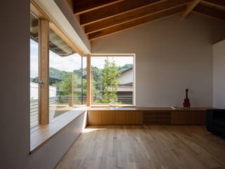 鞘ヶ谷の家, 柳瀬真澄建築設計工房 Masumi Yanase Architect Office 柳瀬真澄建築設計工房 Masumi Yanase Architect Office Modern living room