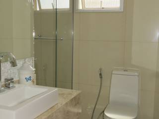 Reforma em apartamento Mandaqui, Concept Engenharia + Design Concept Engenharia + Design Modern style bathrooms Tiles