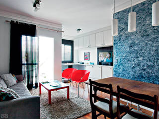 Small apartment full of good ideas, Mariana Von Kruger Mariana Von Kruger 인더스트리얼 거실