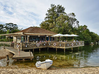 The Shack - Lake Bar , Essencia Architects Essencia Architects Ruang Komersial