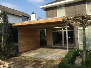 Overkapping met lichtstraat., WE-Maatdesign WE-Maatdesign Modern Houses Wood Wood effect