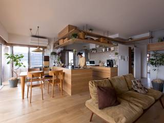 nionohama-apartment-house-renovation, ALTS DESIGN OFFICE ALTS DESIGN OFFICE Kitchen Wood Wood effect
