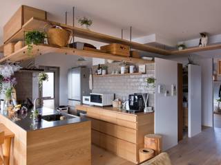 nionohama-apartment-house-renovation, ALTS DESIGN OFFICE ALTS DESIGN OFFICE Rustic style kitchen Wood Wood effect