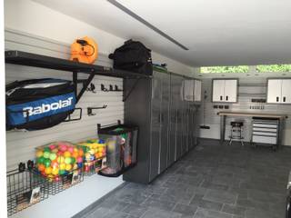 ARREDAMENTO GARAGE, GLADIATORWORX SAGL - info@gladiatorworx.ch - info@garagemania.it GLADIATORWORX SAGL - info@gladiatorworx.ch - info@garagemania.it Nhà để xe/ nhà kho phong cách kinh điển Kim loại