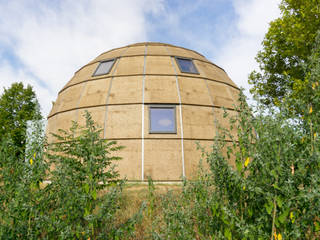 Instituto de Horticultura y Jardineria Reus , CHAPEAU VERT CHAPEAU VERT Country style house Wood Wood effect