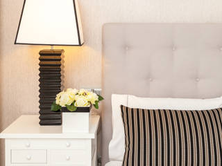 Quarto Paris Inspired - Gaia, Perfect Home Interiors Perfect Home Interiors Classic style bedroom