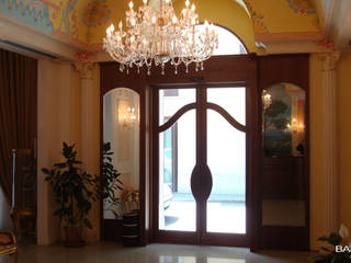 Realizzazione Hotel Alba, Pescara, Baldantoni Group Baldantoni Group Classic style windows & doors Wood Yellow