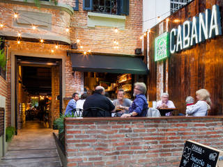 Cabana Burger , Lodo Barana Arquitetura e Interiores Lodo Barana Arquitetura e Interiores 러스틱스타일 주택 벽돌