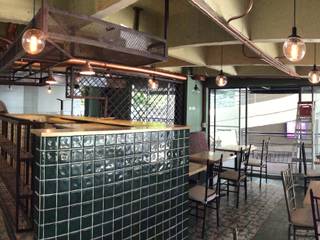 PICOTEO - Gastro - Bar _ San Lucas Medellín, @tresarquitectos @tresarquitectos Комерційні приміщення