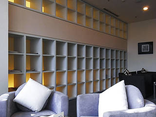 天津 格林園酒店閱覽室, 直譯空間設計有限公司 直譯空間設計有限公司 Espaços comerciais
