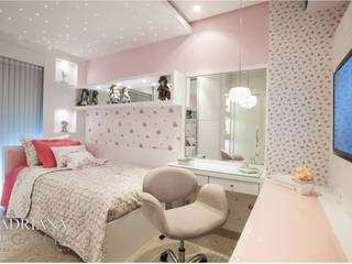 Residência FL, Adriana Di Garcia Design de Interiores Ltda Adriana Di Garcia Design de Interiores Ltda Modern nursery/kids room