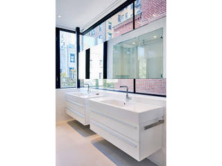 Park Slope Townhouse, Sarah Jefferys Design Sarah Jefferys Design Modern style bathrooms