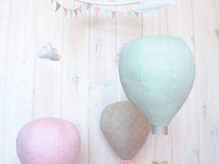 Móvil de globos aerostáticos, Mundo Raquel Mundo Raquel 北欧デザインの 子供部屋 綿 赤色