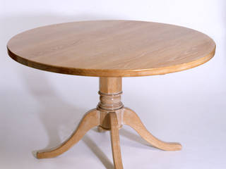 Soho Round Dining Table designed and made by Tim Wood, Tim Wood Limited Tim Wood Limited Classic style dining room Wood