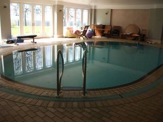 INDOOR POOL REFURBISHMENT No 4, Tanby Pools Tanby Pools Moderne Pools Fliesen