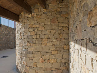Muri in pietra a secco Misto Bordighera in un complesso residenziale in Liguria , B&B Rivestimenti Naturali B&B Rivestimenti Naturali 房子 石器