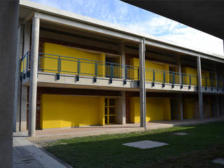 Colegio La Reliquia, MRV ARQUITECTOS MRV ARQUITECTOS 모던스타일 벽지 & 바닥